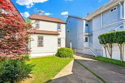 61-20 156th Street, Flushing, NY 11367 - Photo 30