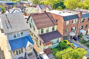 61-20 156th St, Flushing, NY 11367 - Photo 34