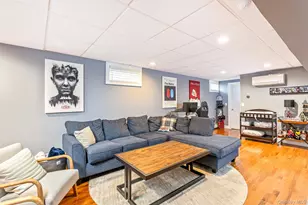 11 Coventry Ln, Smithtown, NY 11787 - Photo 28