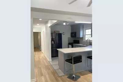 18419 89th Avenue, Hollis, NY 11423 - Photo 4