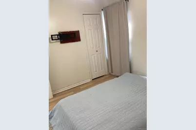 18419 89th Avenue, Hollis, NY 11423 - Photo 12