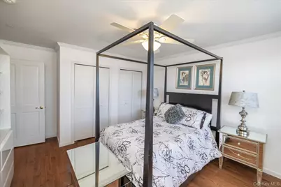 55 Clinton Avenue #401, Rockville Centre, NY 11570 - Photo 14