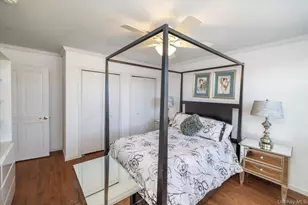 55 Clinton Ave, Rockville Centre, NY 11570 - Photo 14