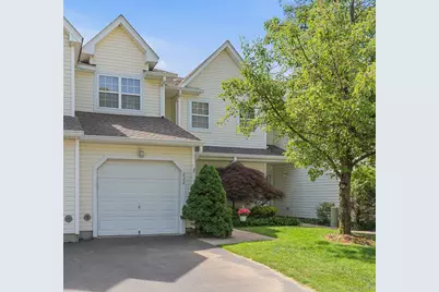 222 Erik Drive, East Setauket, NY 11733 - Photo 4