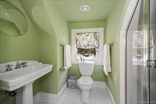 563 Asharoken Ave, Northport, NY 11768 - Photo 36