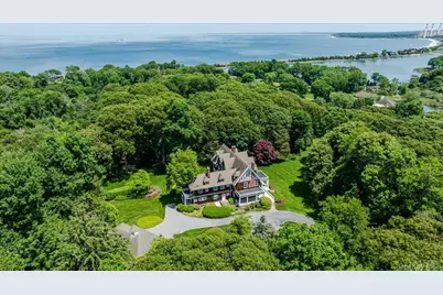 563 Asharoken Avenue, Northport, NY 11768 - Photo 1