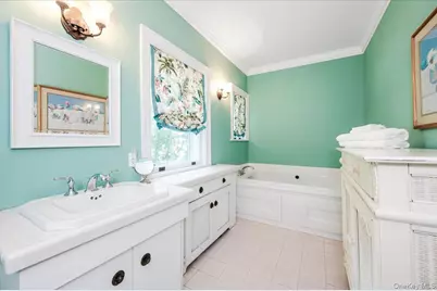 563 Asharoken Avenue, Northport, NY 11768 - Photo 24
