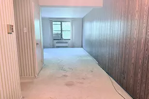 83-20 98th St, Woodhaven, NY 11421 - Photo 2