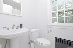73 Greenridge Ave, White Plains, NY 10605 - Photo 30