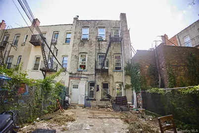 243 Crescent, Brooklyn, NY 11208 - Photo 32