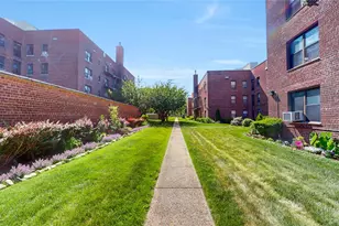 52-21 39th Rd, Woodside, NY 11377 - Photo 2