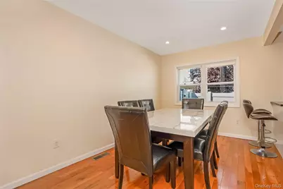 426 N Corona Avenue #7, Valley Stream, NY 11580 - Photo 6