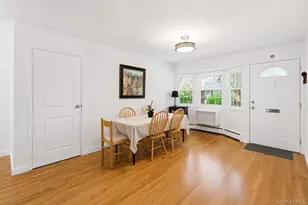 3902 Wilshire Ln, Oakdale, NY 11769 - Photo 8