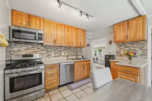 5 Lawrence St, Nyack, NY 10960 - Photo 8