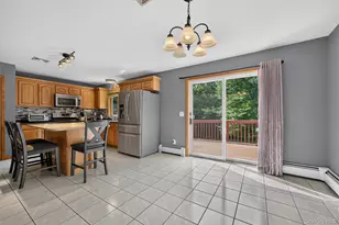 1019 Benjamin Vankeuren Dr, Pine Bush, NY 12566 - Photo 14