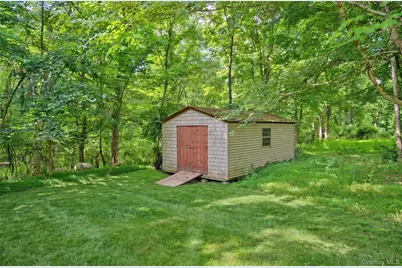 1019 Benjamin Vankeuren Drive, Pine Bush, NY 12566 - Photo 38