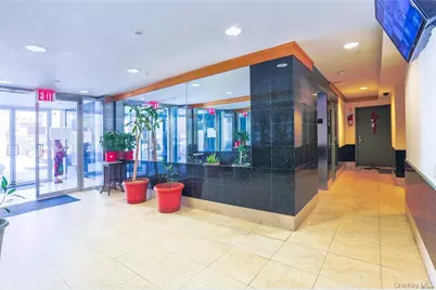 7836 46th Avenue #3D, Elmhurst, NY 11373 - Photo 4