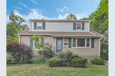 7 S Park Avenue, Nanuet, NY 10954 - Photo 1