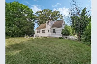 7 S Park Avenue, Nanuet, NY 10954 - Photo 26
