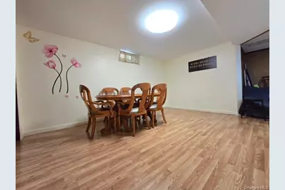 24841 Thebes Avenue, Little Neck, NY 11362 - Photo 22