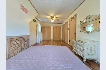 24841 Thebes Avenue, Little Neck, NY 11362 - Photo 16