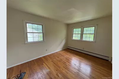 11 Lynbrook Road, Poughkeepsie, NY 12603 - Photo 20