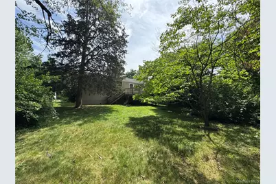 11 Lynbrook Road, Poughkeepsie, NY 12603 - Photo 46