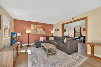 29 Purdys Lane, New Windsor, NY 12553 - Photo 18
