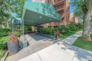 42-30 Douglaston Pkwy, Douglaston, NY 11363 - Photo 1
