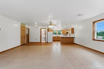 200 North Street #B, Newburgh, NY 12550 - Photo 4