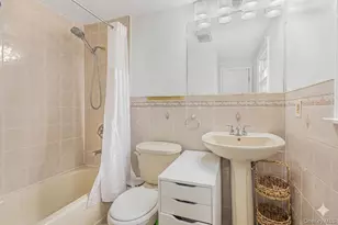 82 Riverdale Ave, White Plains, NY 10607 - Photo 12