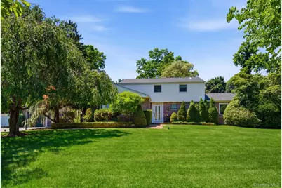 279 Hillcrest Lane, Upper Brookville, NY 11771 - Photo 2