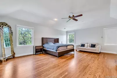 25 Yellow Top Lane, Smithtown, NY 11787 - Photo 22