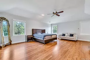 25 Yellow Top Ln, Smithtown, NY 11787 - Photo 22