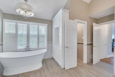 25 Yellow Top Lane, Smithtown, NY 11787 - Photo 28
