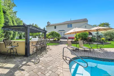 25 Yellow Top Lane, Smithtown, NY 11787 - Photo 44