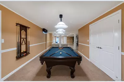 25 Yellow Top Lane, Smithtown, NY 11787 - Photo 40