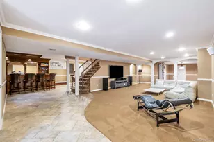 25 Yellow Top Ln, Smithtown, NY 11787 - Photo 38