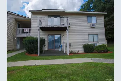 226 Concord Lane, Middletown, NY 10940 - Photo 1