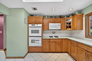 17 McGovern Dr, Garnerville, NY 10923 - Photo 12