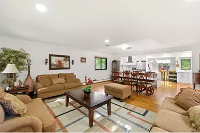 37 Windham Drive, South Huntington, NY 11746 - Photo 6