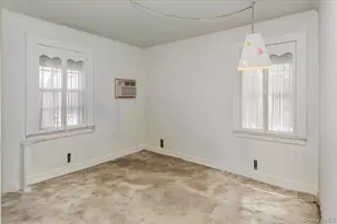 254-23 83rd Ave, Glen Oaks, NY 11004 - Photo 22