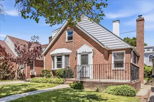 254-23 83rd Ave, Glen Oaks, NY 11004 - Photo 20