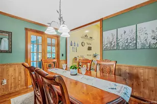 20 Loretta Ct, Coram, NY 11727 - Photo 22