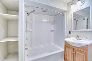 500 Haverstraw Rd, Suffern, NY 10901 - Photo 10