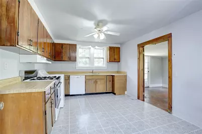 500 Haverstraw Road, Suffern, NY 10901 - Photo 14
