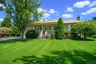 100 Donna Dr, Calverton, NY 11933 - Photo 2