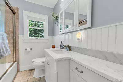 530 Woodcliff Drive, Mattituck, NY 11952 - Photo 14