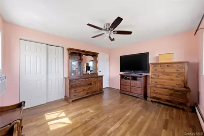 20 Elm Street, Massapequa, NY 11758 - Photo 30