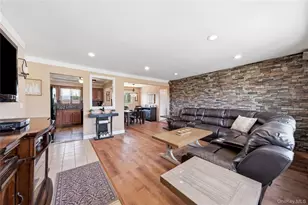 20 Elm St, Massapequa, NY 11758 - Photo 18